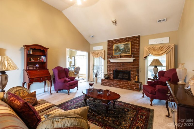 Property image 5 at 250 Falcon Ridge Road, Matthews, NC 28104