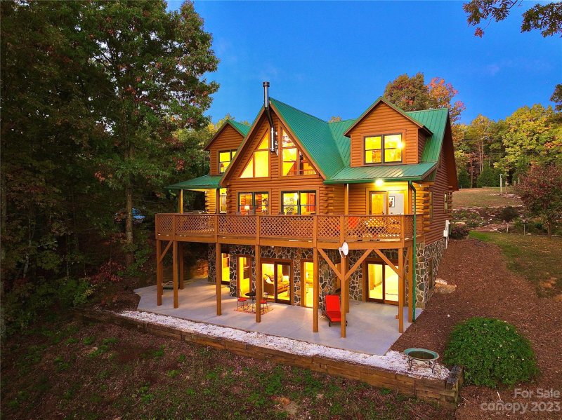 3703 Back Bluff Drive