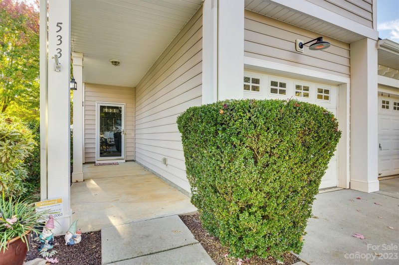 Property image 2 at 533 Marblewood Court, Fort Mill, SC 29708