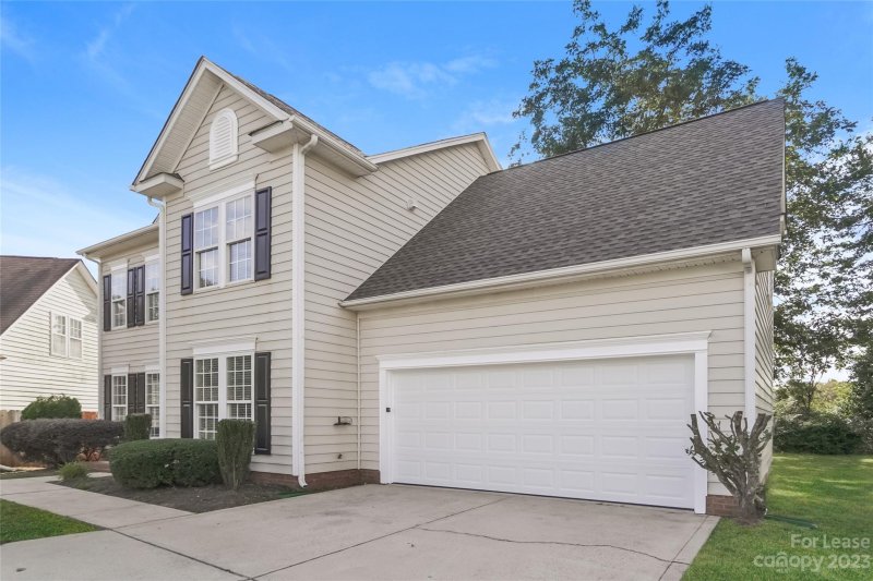 Property image 4 at 10148 Baxter Caldwell Drive, Charlotte, NC 28213