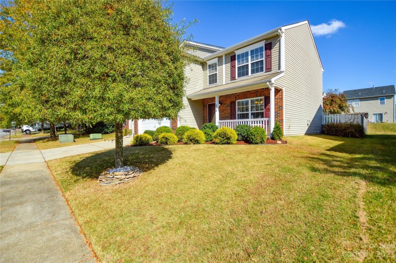 Property image 3 at 9310 John Russell Road, Charlotte, NC 28215