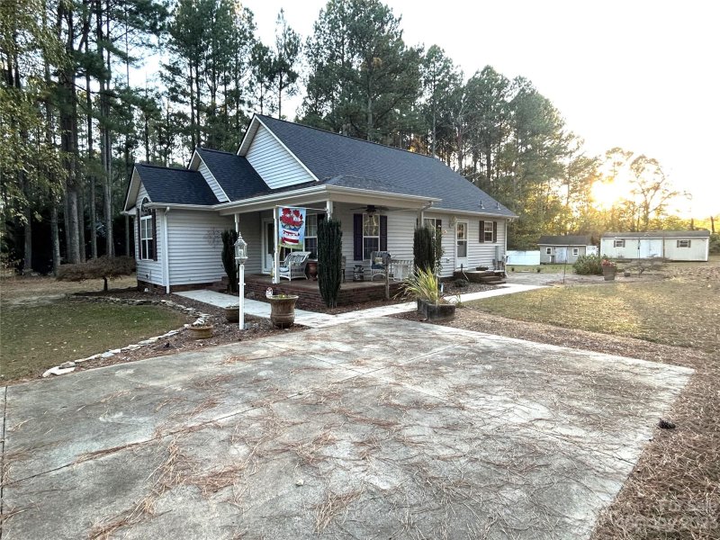 Property image 5 at 432 Pine Forest Court, Vale, NC 28168