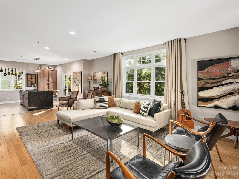 Property image 4 at 400 N Skyloft Drive, Asheville, NC 28801