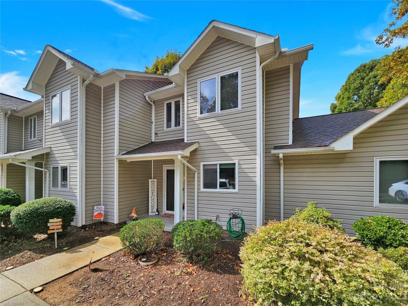 Property image 2 at 2675 White Oak Extension, Claremont, NC 28610