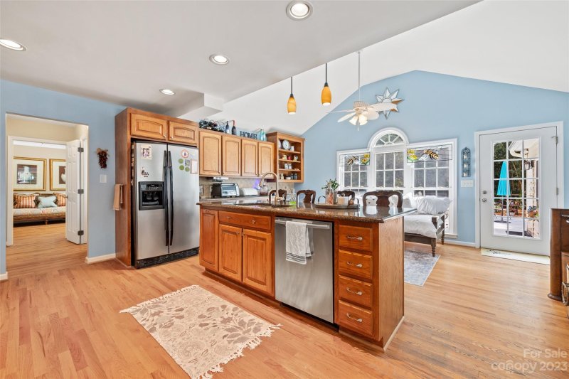 Property image 3 at 1219 Honeybee Trail, Fort Mill, SC 29715