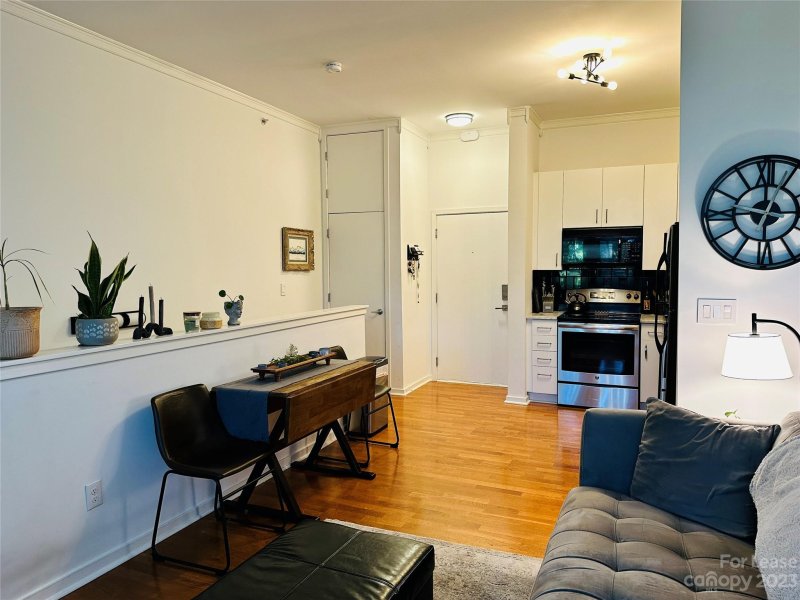 Property image 5 at 2125 Southend Drive, Charlotte, NC 28203