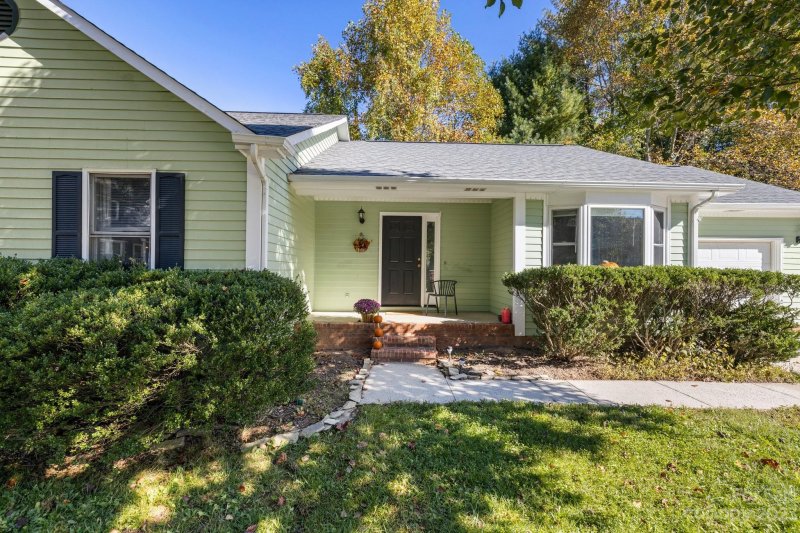 Property image 3 at 111 Firwood Court, Asheville, NC 28804