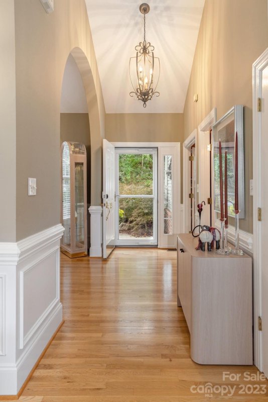 Property image 4 at 103 Trumpet Lane, Asheville, NC 28803