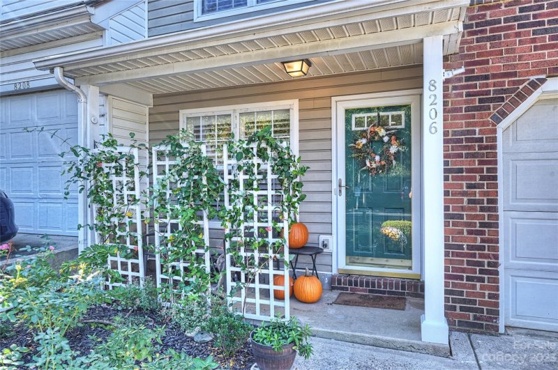 Property image 2 at 8206 Churchton Place, Charlotte, NC 28277