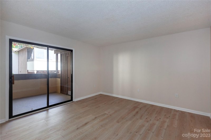 Property image 5 at 7134 Winery Lane, Charlotte, NC 28227