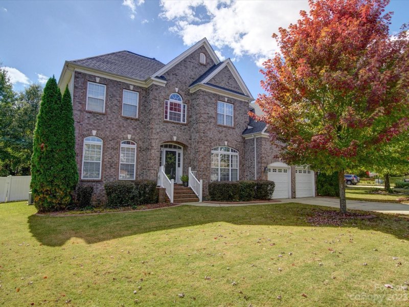 508 Evening Mist Drive