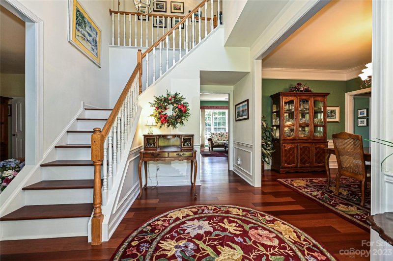 Property image 3 at 729 Meadow Lake Drive, Matthews, NC 28105