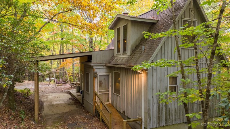 Property image 2 at 79 Bear Wallow Drive, Spruce Pine, NC 28777