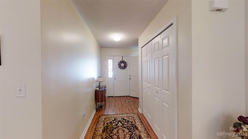 Property image 4 at 31 N Woodridge View Court, Hendersonville, NC 28791