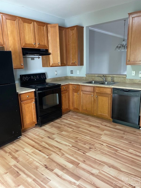 Property image 5 at 3050 Summerfield Ridge Lane, Matthews, NC 28105