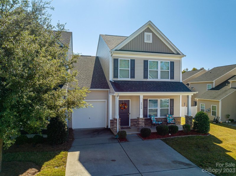 Property image 2 at 4060 Creekstone Trace, Gastonia, NC 28056