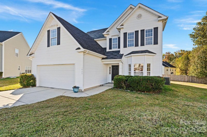 Property image 2 at 10506 Barvas Street, Charlotte, NC 28262