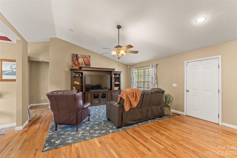 Property image 5 at 74 Ridge Brook Drive, Weaverville, NC 28787