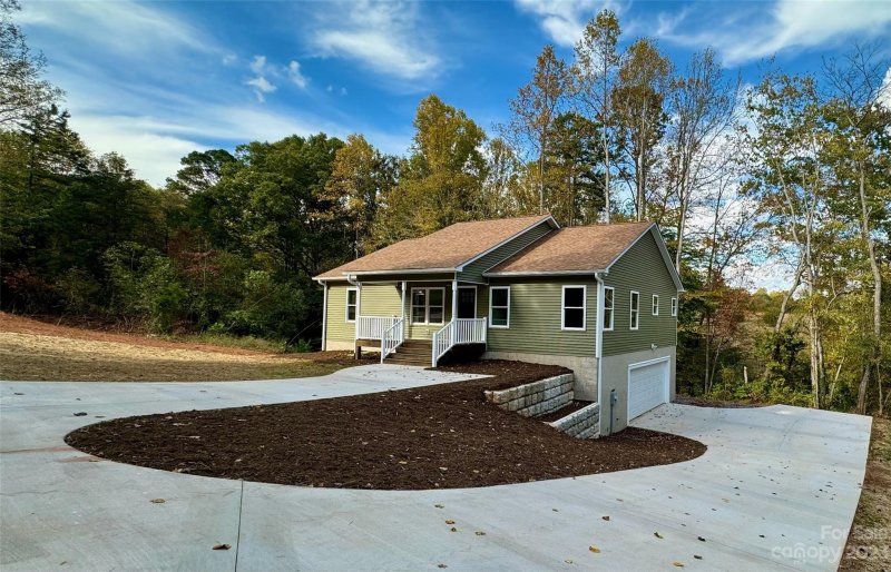 Property image 2 at 204 Fairway Drive, Rutherfordton, NC 28139