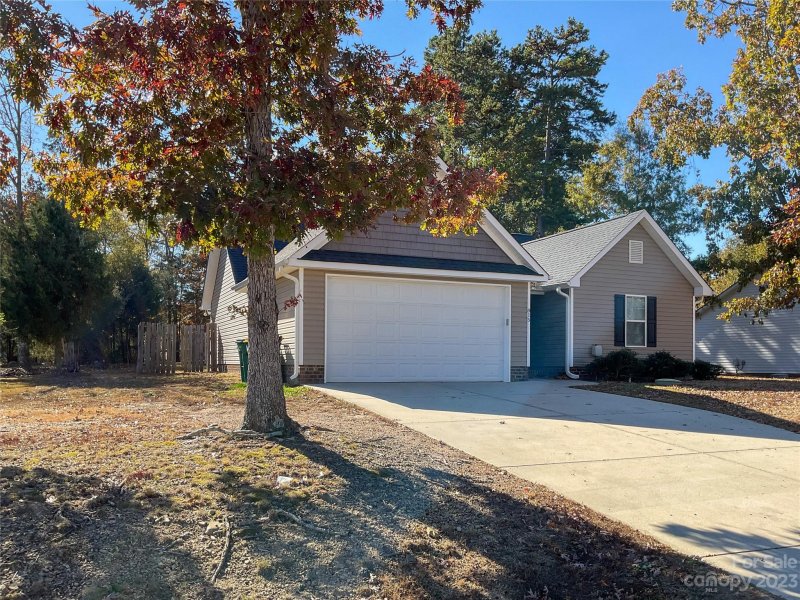 Property image 2 at 815 Faith Street, Oakboro, NC 28129