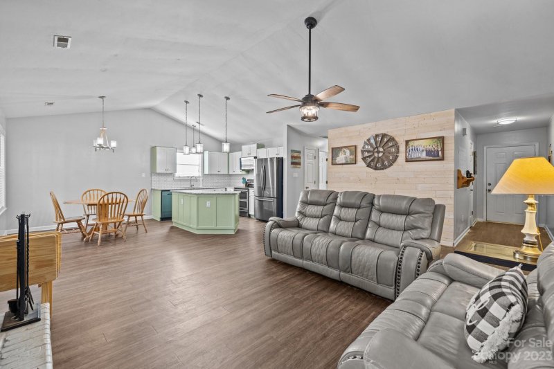 Property image 4 at 7189 Brookridge Drive, Denver, NC 28037