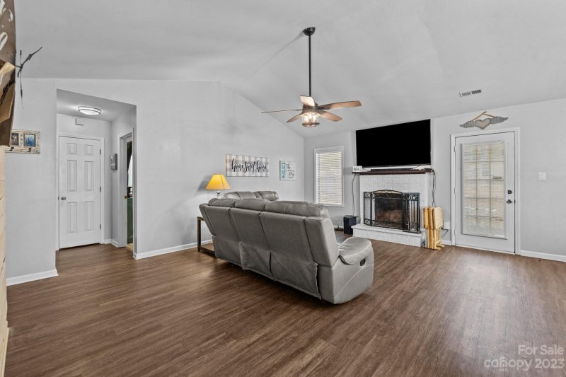 Property image 5 at 7189 Brookridge Drive, Denver, NC 28037