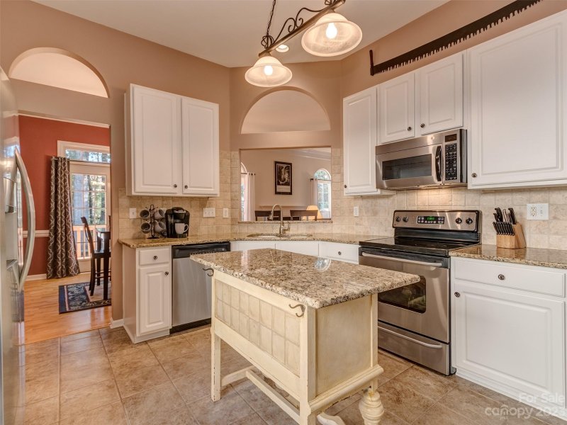 Property image 4 at 203 Alnwick Lane, Waxhaw, NC 28173