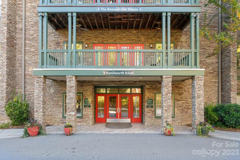 Property image 4 at 9 Kenilworth Knoll, Asheville, NC 28805