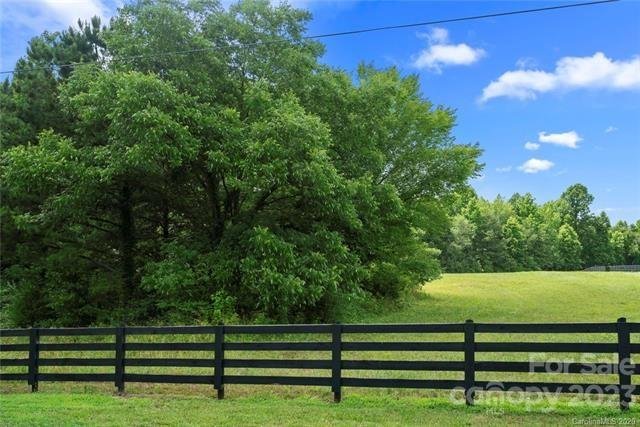 Property image 5 at 43 Charlotte Highway, York, SC 29745