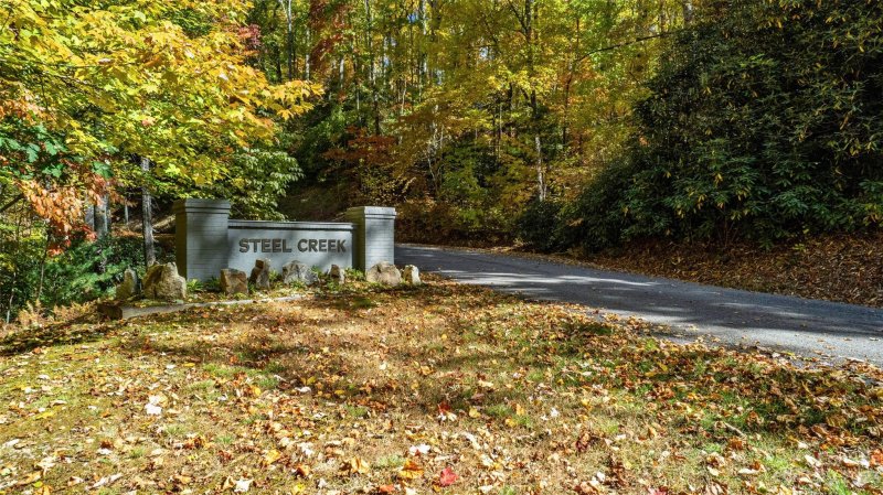 Property image 2 at 425 Speckled Trout Run, Brevard, NC 28712