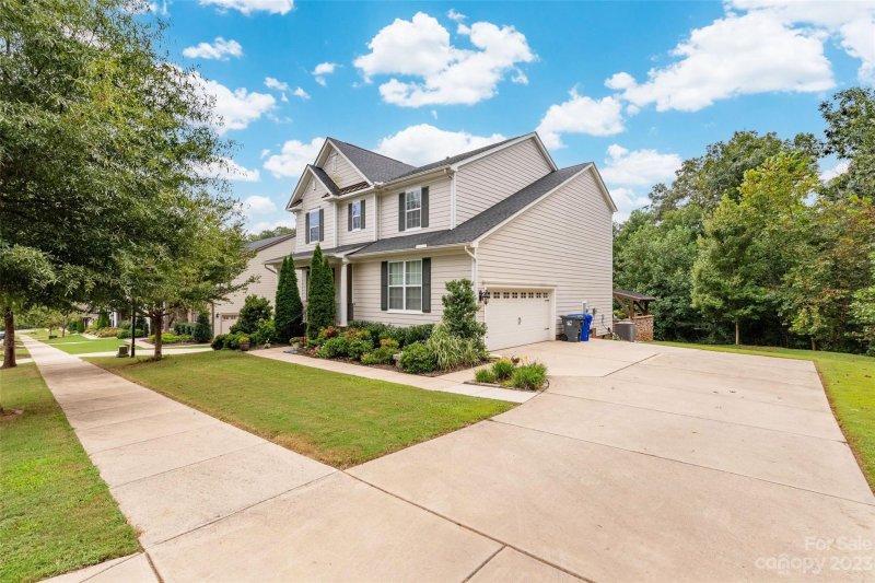 Property image 3 at 5207 Ingleburn Lane, Huntersville, NC 28078