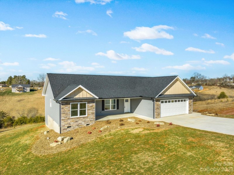 Property image 2 at 745 Morlin Acres Drive, Marshall, NC 28753