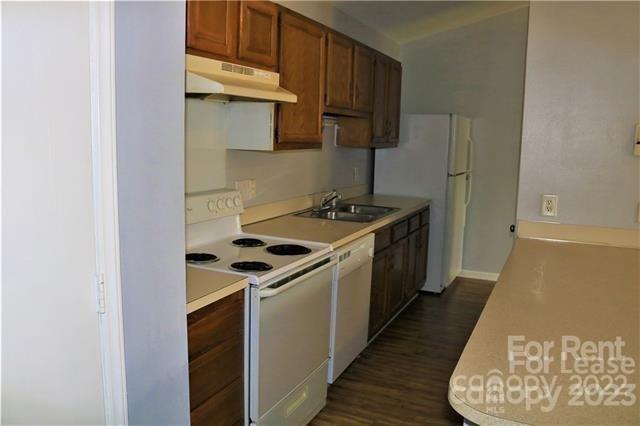 Property image 5 at 6146 Meadow Rose Lane, Charlotte, NC 28215