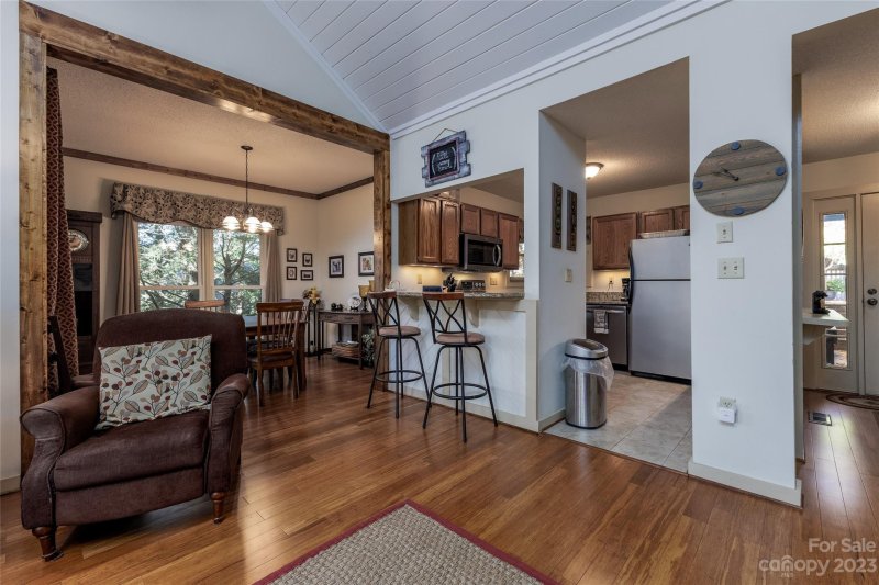 Property image 5 at 148 Racquet Club Villas Drive, Sapphire, NC 28774