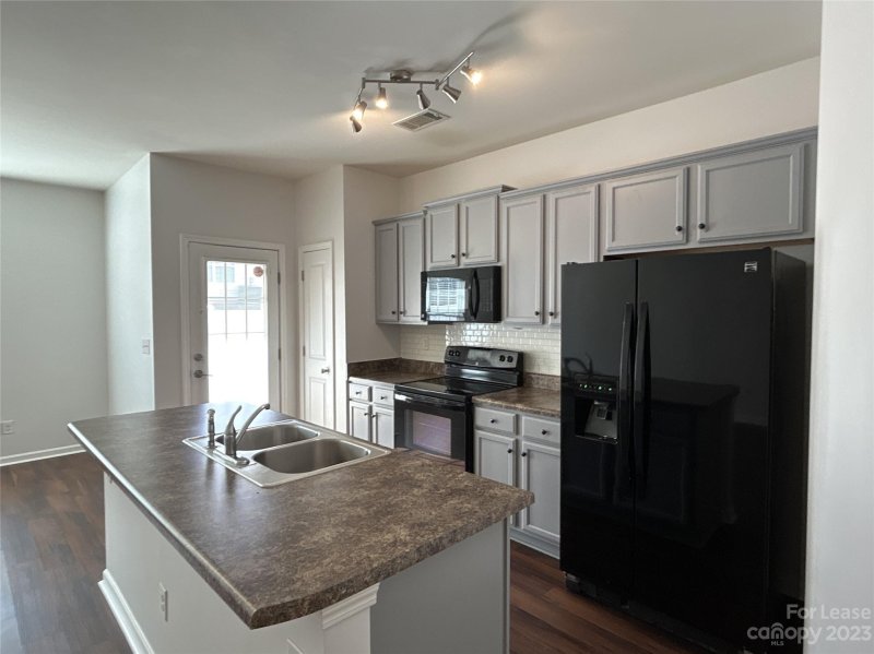 Property image 3 at 7618 Galvin Street, Charlotte, NC 28215