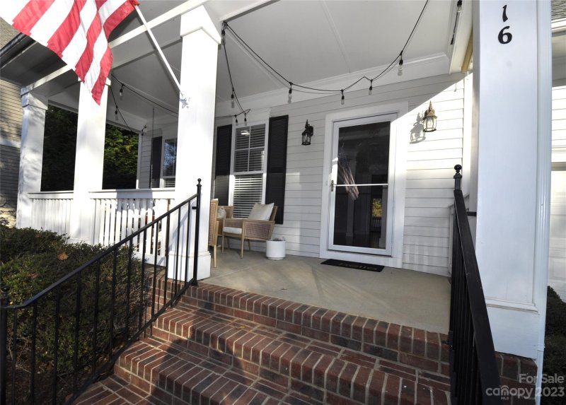 Property image 2 at 116 Pavillion Lane, Mooresville, NC 28117