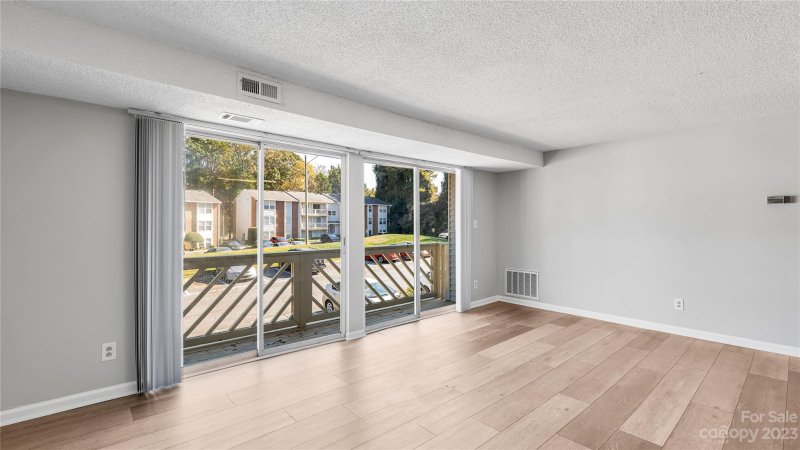 Property image 2 at 9511 Shannon Green Drive, Charlotte, NC 28213