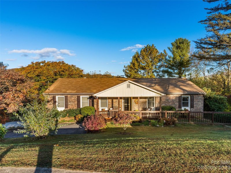 Property image 2 at 95 Leaf Lane, Clyde, NC 28721