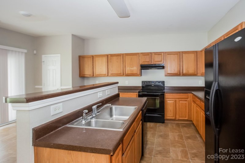 Property image 4 at 1443 Southern Sugar Drive, Charlotte, NC 28262