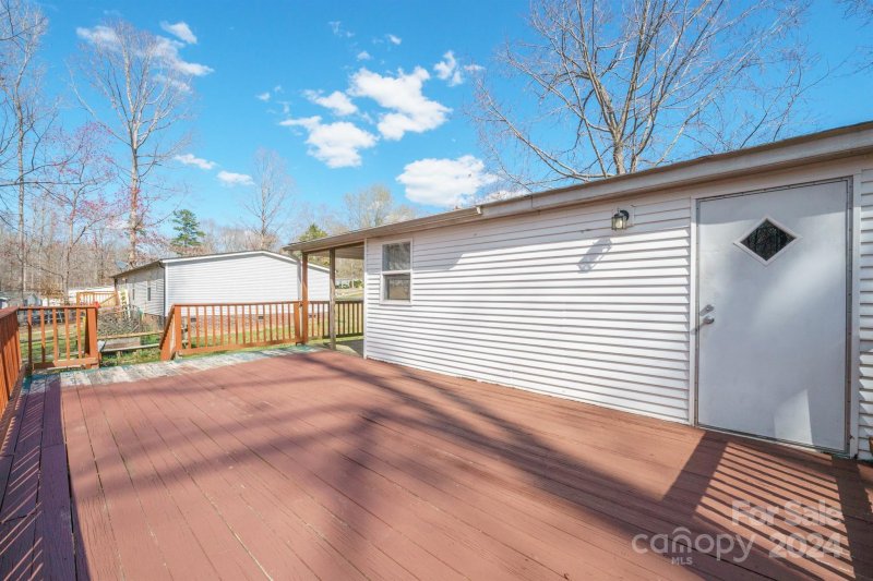 Property image 5 at 134 Tradewinds Court, Mooresville, NC 28115