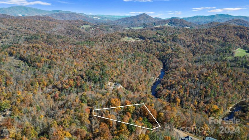 Property image 5 of 00 High Peak Ridge in River Crest, Burnsville, NC 28714