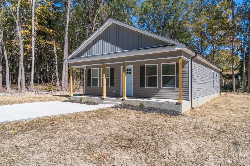 Property image 3 at 402 Digh Street, Gastonia, NC 28052