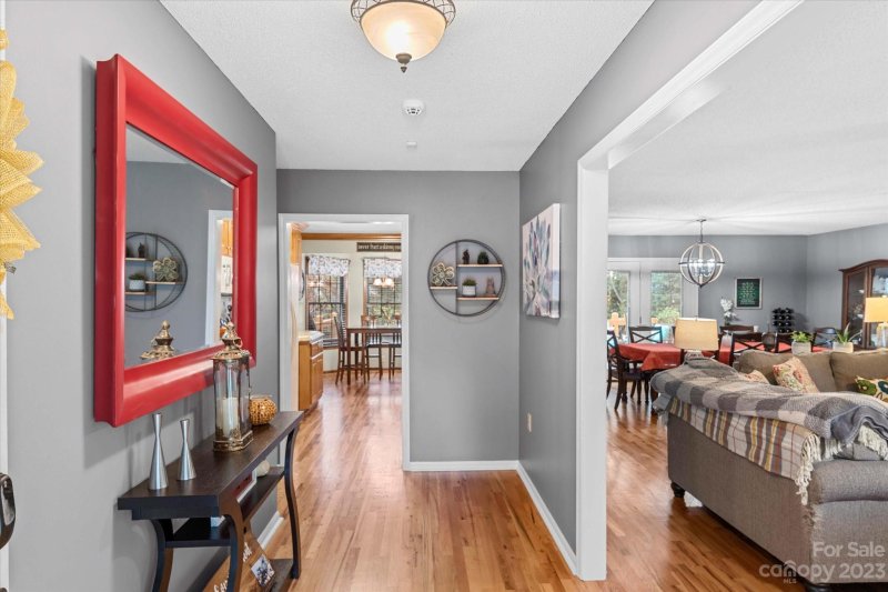 Property image 3 at 1435 33rd Avenue, Hickory, NC 28601