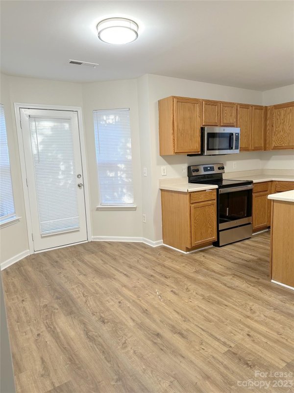 Property image 3 at 3128 Reid Brook Lane, Charlotte, NC 28208