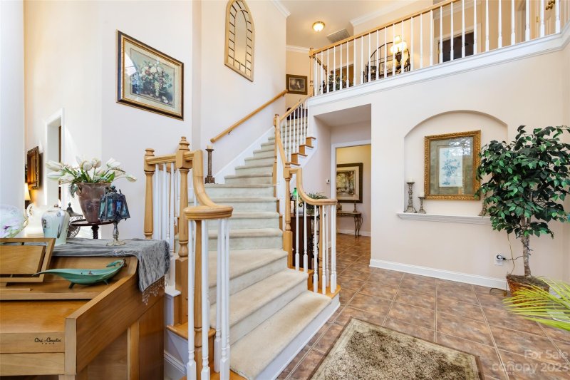 Property image 4 at 11909 Overlook Mountain Drive, Charlotte, NC 28216