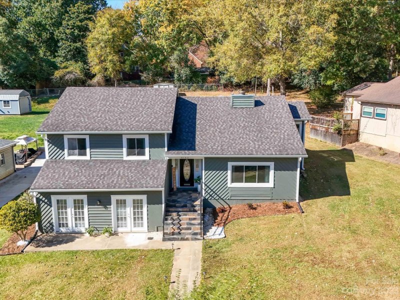 Property image 5 at 8140 Rittenhouse Circle, Charlotte, NC 28270