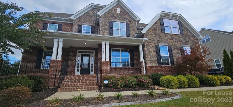 16805 Alydar Commons Lane