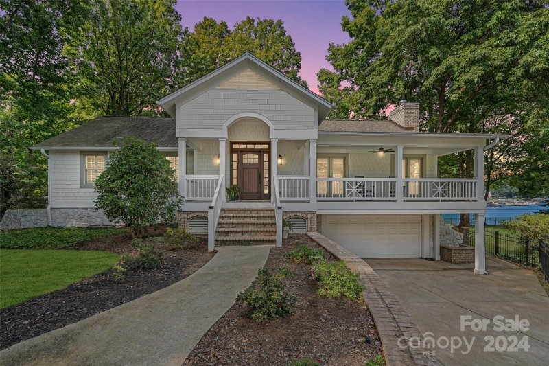 Property image 2 at 19515 Loom Lane, Cornelius, NC 28031