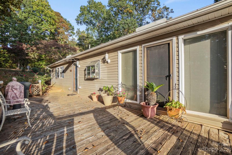 Property image 5 at 458 Pinehaven Drive, New London, NC 28127