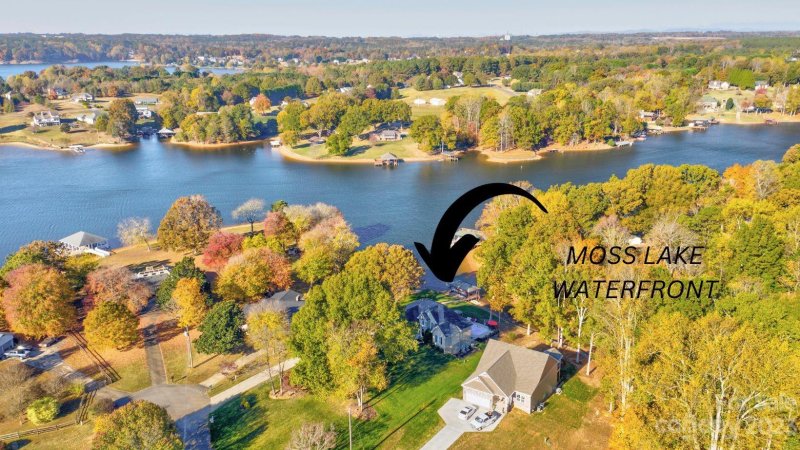 Property image 2 at 154 Harbor Point Drive, Cherryville, NC 28021